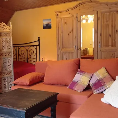 Holiday home Tom's Huette